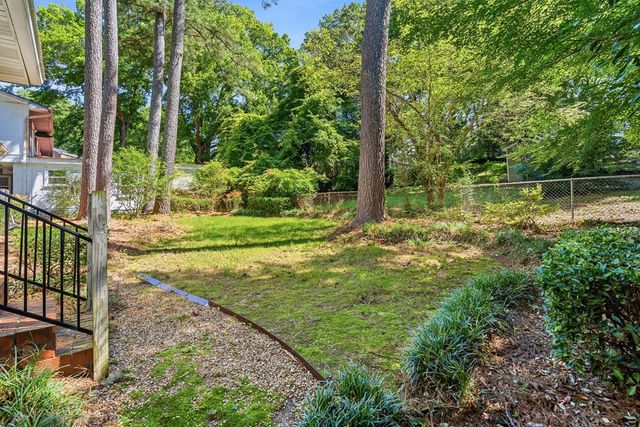 909 Valentine St, Dalton, GA 30720