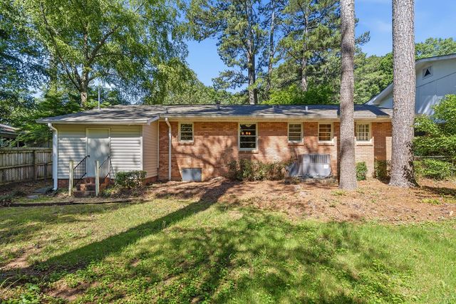 909 Valentine St, Dalton, GA 30720