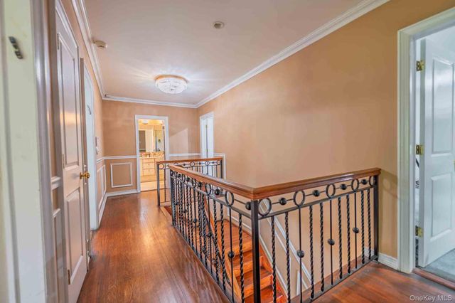 112 Harrison Street, Lawrence, NY 11559