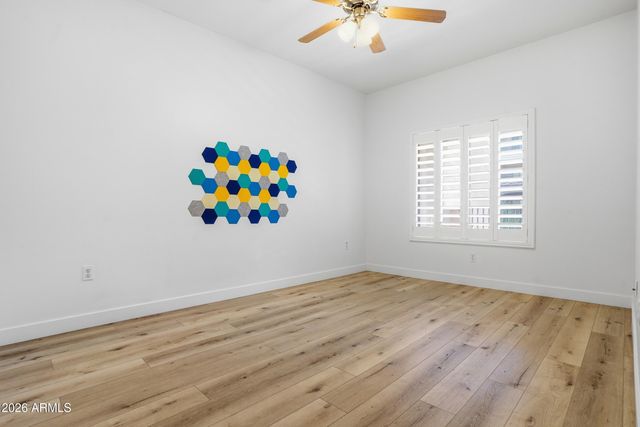 5350 E DEER VALLEY Drive 2435, Phoenix, AZ 85054