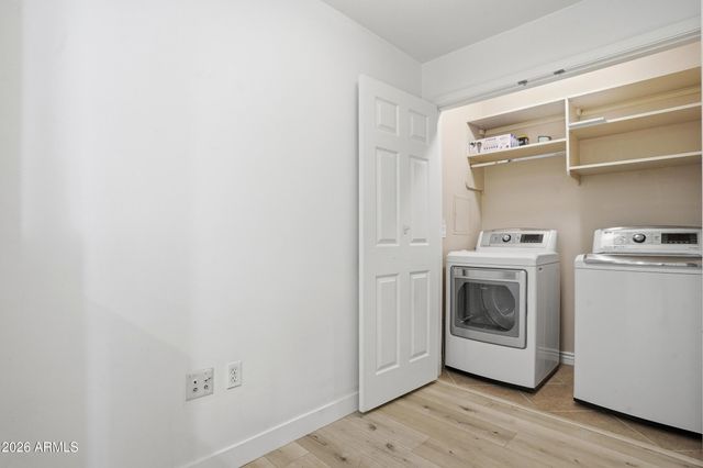 5350 E DEER VALLEY Drive 2435, Phoenix, AZ 85054