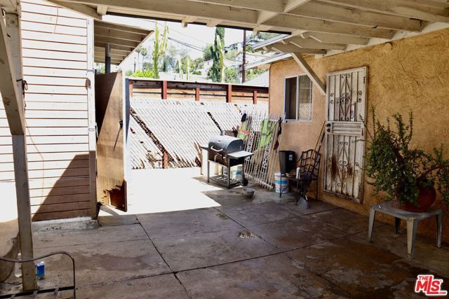 338 W Avenue 37, Los Angeles, CA 90065