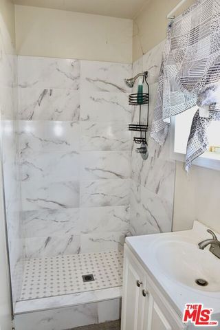 338 W Avenue 37, Los Angeles, CA 90065