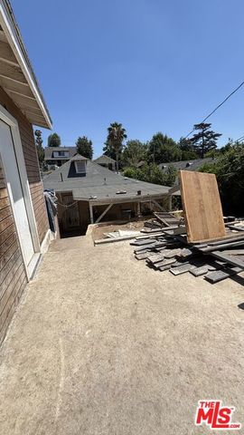338 W Avenue 37, Los Angeles, CA 90065