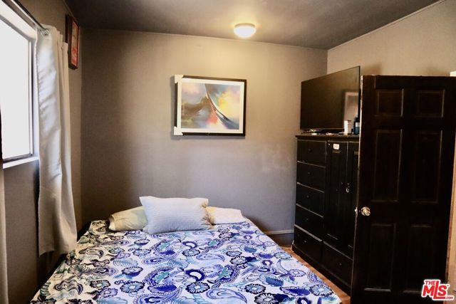 338 W Avenue 37, Los Angeles, CA 90065