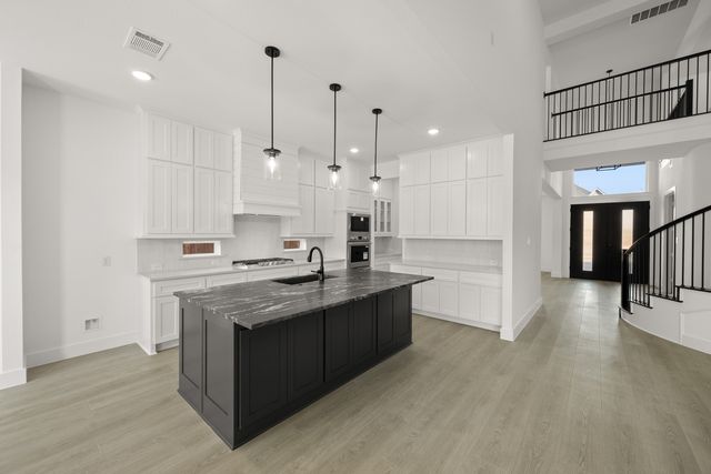 9925 Casa Frontera Drive, Fort Worth, TX 76179