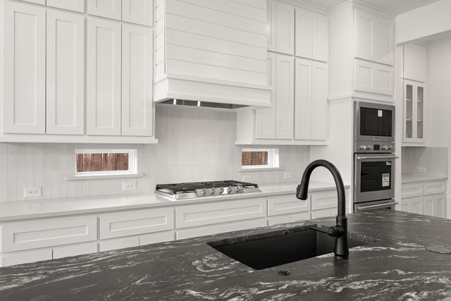 9925 Casa Frontera Drive, Fort Worth, TX 76179