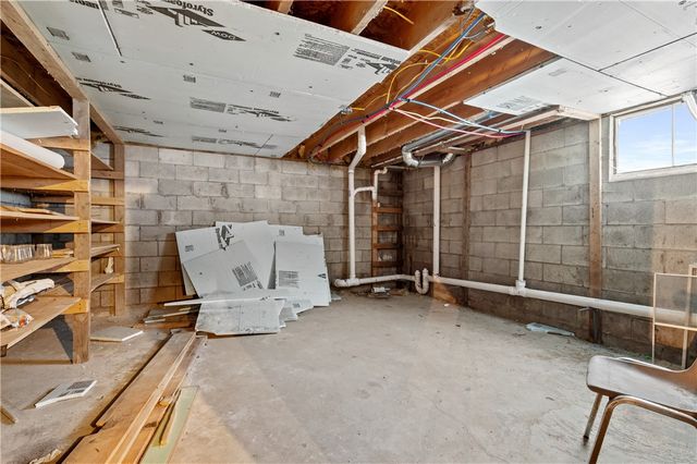 1575 WINDOWS ROAD, Mahoning Twp, PA 16256