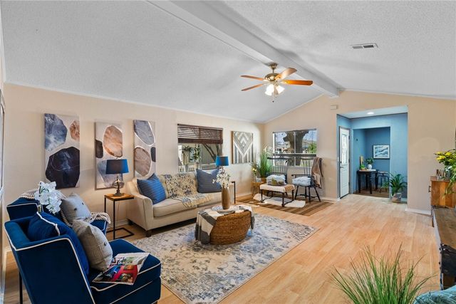 2001 Sunnycrest St, Corpus Christi, TX 78418