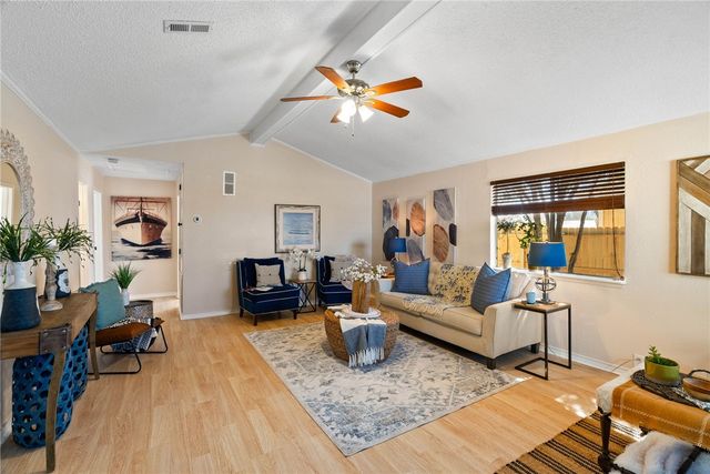 2001 Sunnycrest St, Corpus Christi, TX 78418