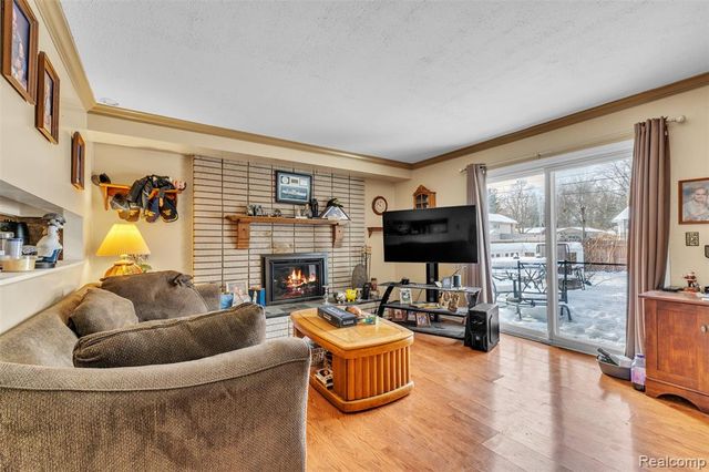 47349 Nita Drive, Shelby Twp, MI 48317