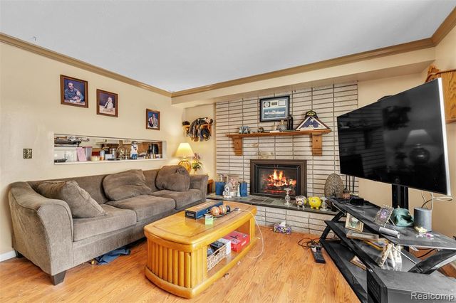 47349 Nita Drive, Shelby Twp, MI 48317