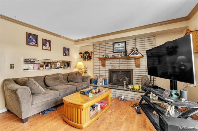 47349 Nita Drive, Shelby Twp, MI 48317