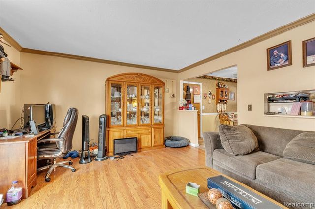 47349 Nita Drive, Shelby Twp, MI 48317