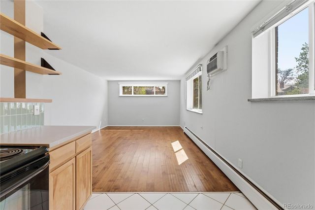 1759 N Gilpin Street 102, Denver, CO 80218