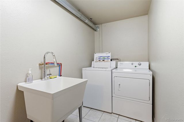 1759 N Gilpin Street 102, Denver, CO 80218