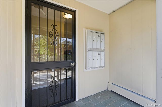 1759 N Gilpin Street 102, Denver, CO 80218