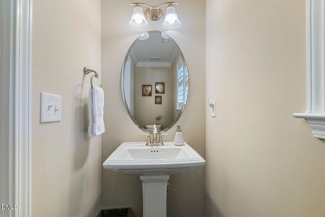 802 New Derby Lane, Apex, NC 27523