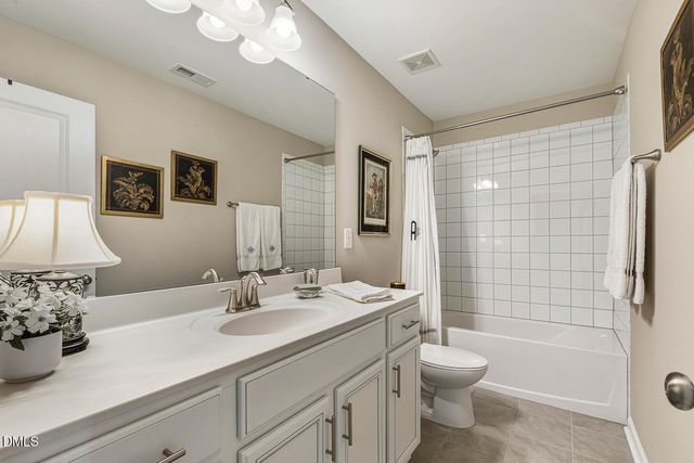 802 New Derby Lane, Apex, NC 27523