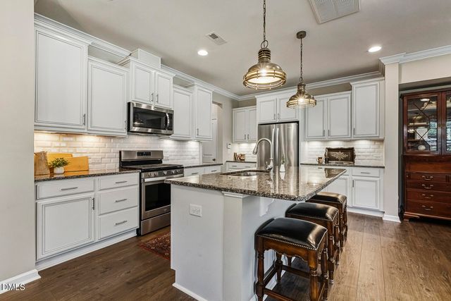 802 New Derby Lane, Apex, NC 27523