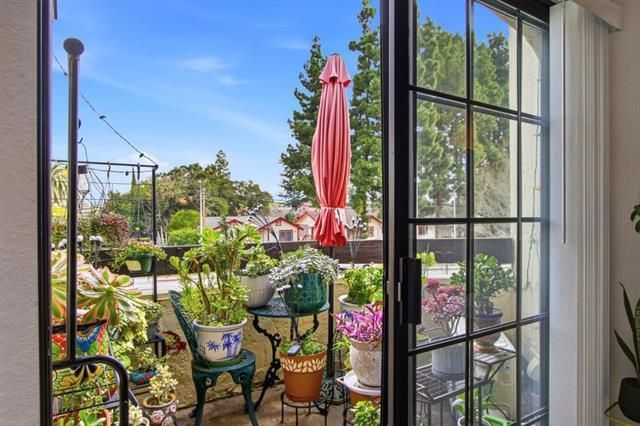 880 N Winchester Boulevard 205, Santa Clara, CA 95050