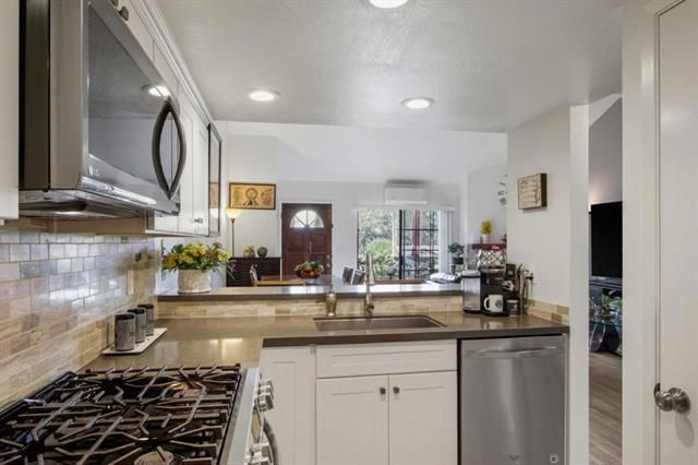 880 N Winchester Boulevard 205, Santa Clara, CA 95050