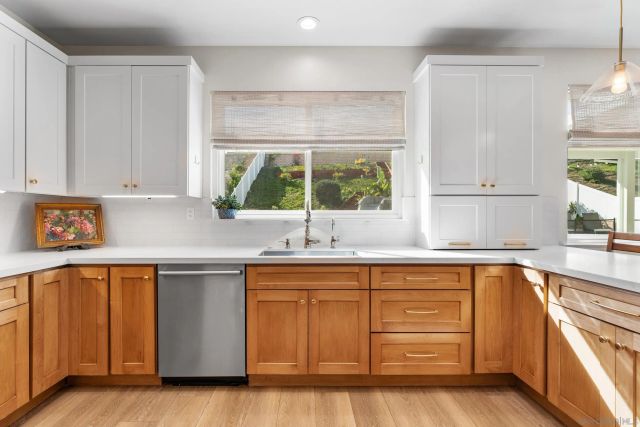 23483 Karen Pl, Murrieta, CA 92562