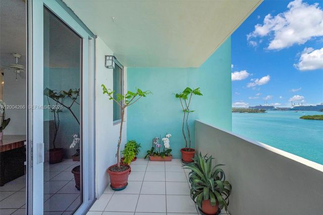 5 Island Avenue 12C, Miami Beach, FL 33139