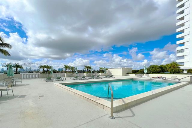 5 Island Avenue 12C, Miami Beach, FL 33139