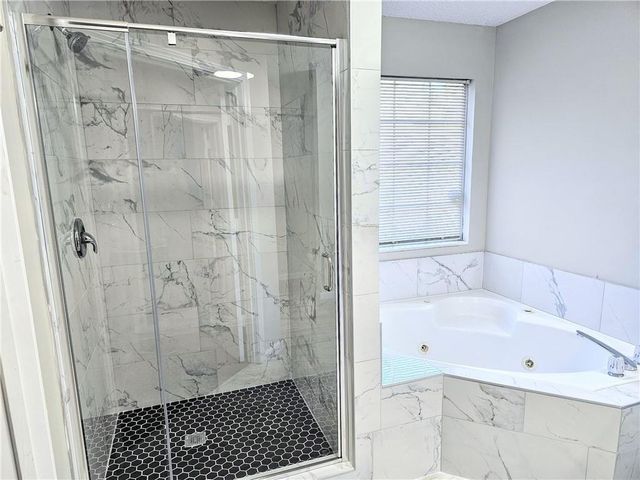 8425 Falling Rocks Way, Lithonia, GA 30058