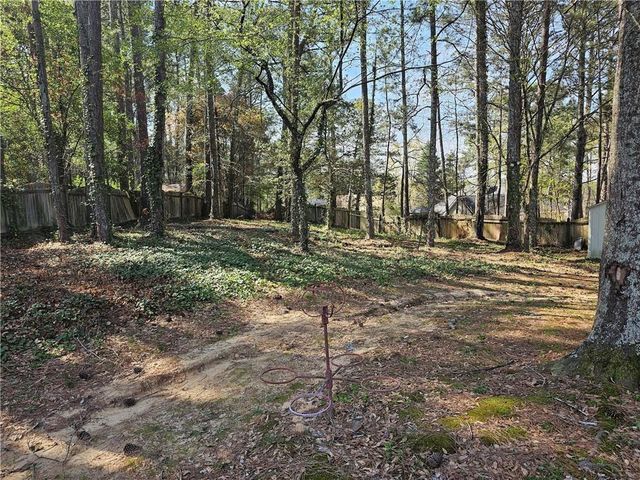 8425 Falling Rocks Way, Lithonia, GA 30058