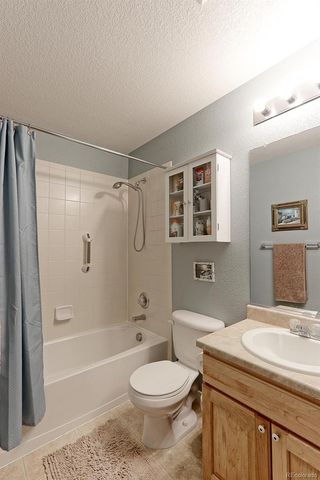 6088 W Utah Lane, Lakewood, CO 80232