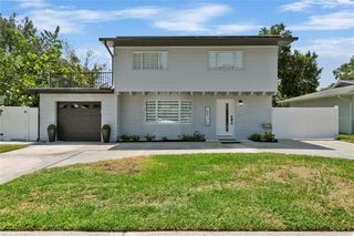 8420 STILLBROOK AVENUE, Tampa, FL 33615