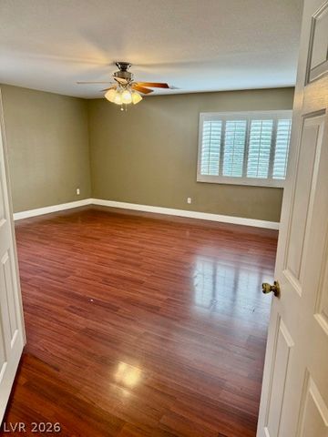 1485 Falling Snow Avenue, Las Vegas, NV 89183