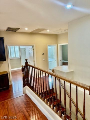 1485 Falling Snow Avenue, Las Vegas, NV 89183