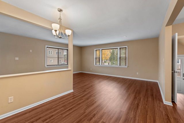 412 N Chicago AVENUE, South Milwaukee, WI 53172