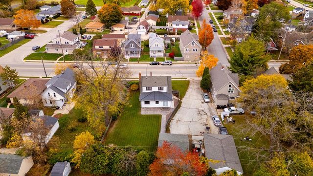 412 N Chicago AVENUE, South Milwaukee, WI 53172