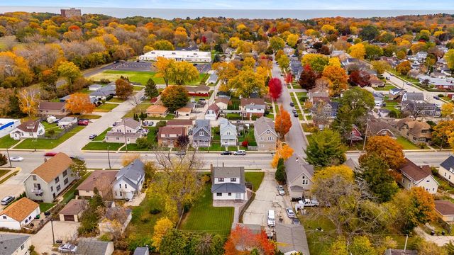 412 N Chicago AVENUE, South Milwaukee, WI 53172