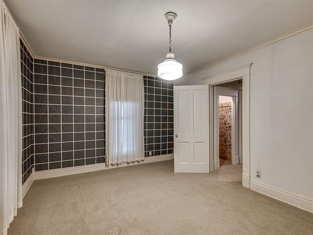 702 N Park Avenue, Shawnee, OK 74801