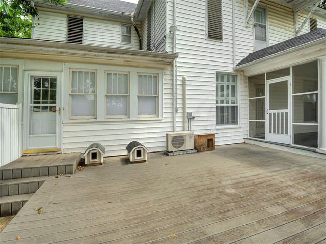 702 N Park Avenue, Shawnee, OK 74801