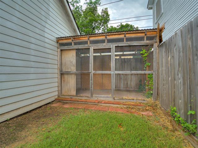 702 N Park Avenue, Shawnee, OK 74801