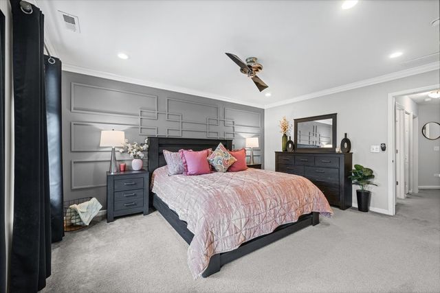 300 Lionel Drive, Grayslake, IL 60030