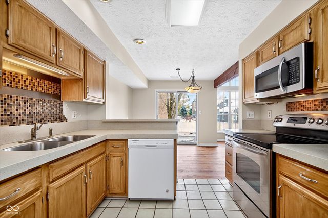 4775 Stansbury Lane, Indianapolis, IN 46254