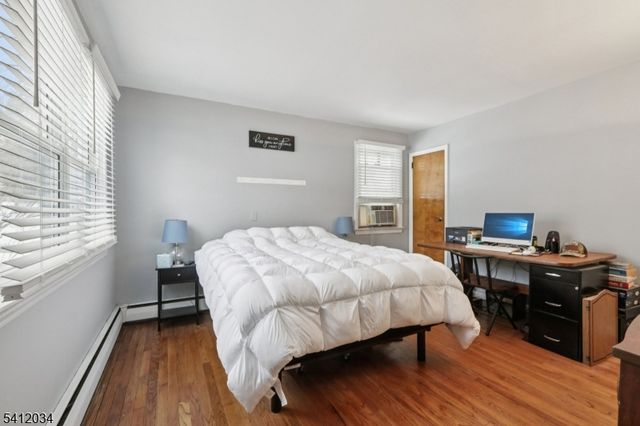 86 Kakeout Rd, Butler Boro, NJ 07405