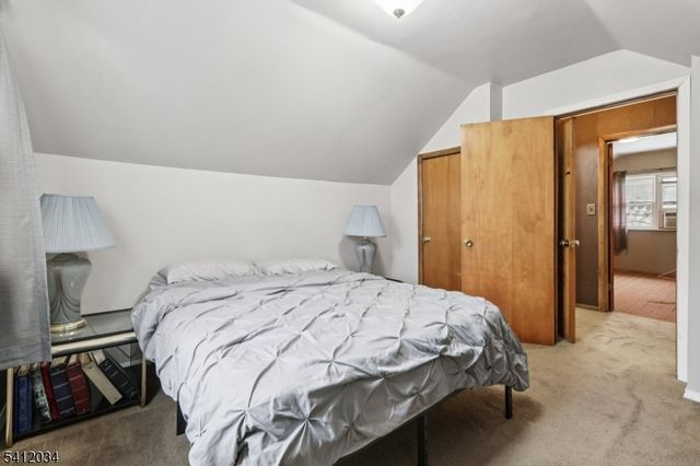 86 Kakeout Rd, Butler Boro, NJ 07405