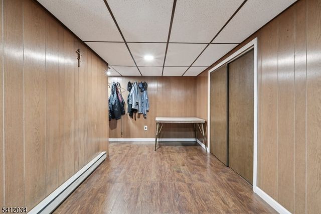 86 Kakeout Rd, Butler Boro, NJ 07405