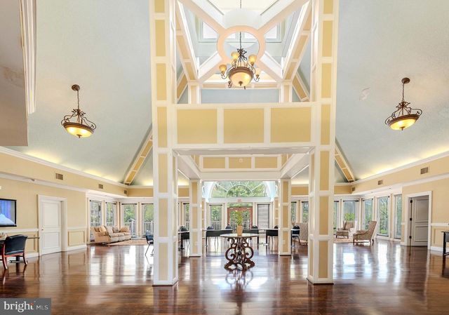 2134 COMMISSARY CIR, Odenton, MD 21113