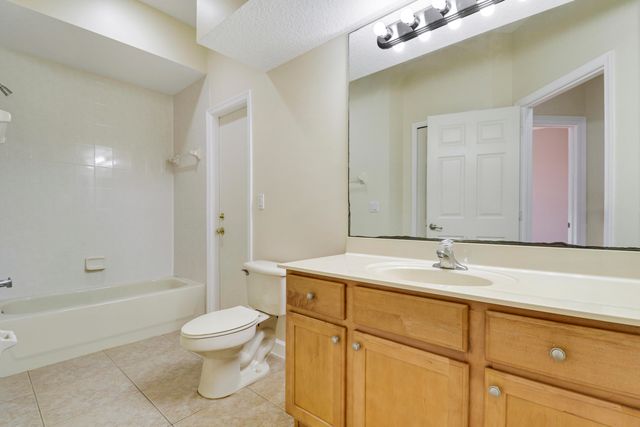 3804 Victoria Road, West Palm Beach, FL 33411