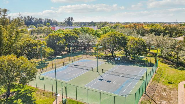 3804 Victoria Road, West Palm Beach, FL 33411