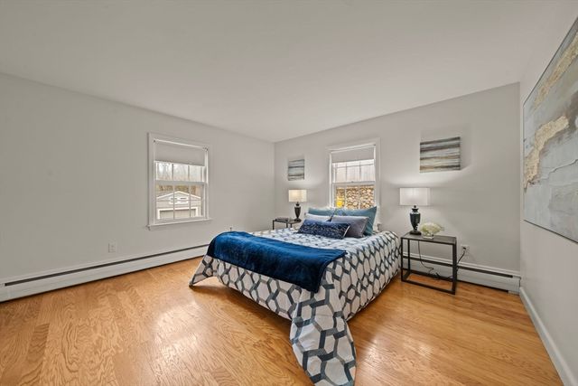 155 Cochrane St, Melrose, MA 02176